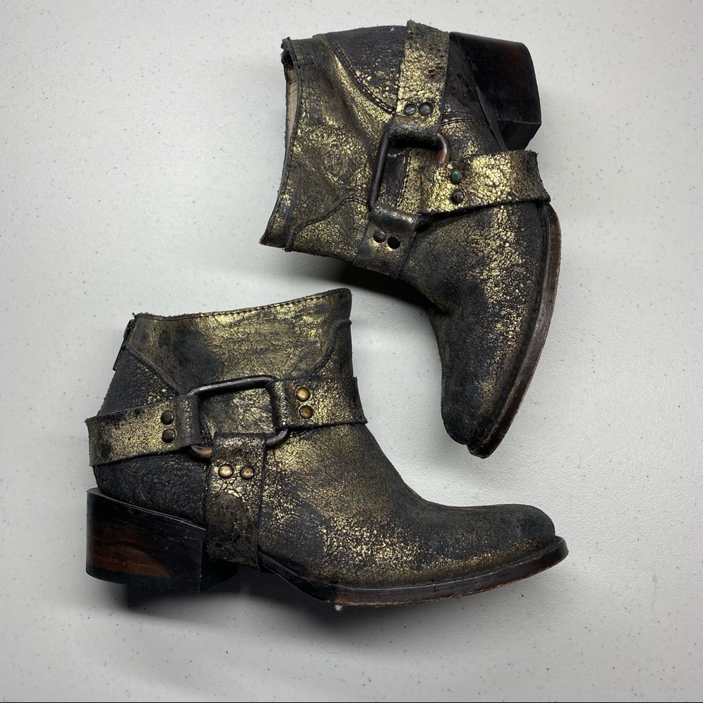 Freebird by Steven FB-PHLOW Ankle Booties Metallic Harness 6M